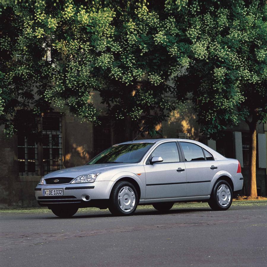  Ford Mondeo 2000 года  (фото 45 из 79)
